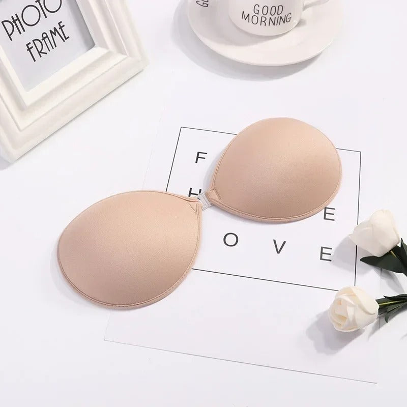 💗Invisibra™ Strapless Sticky Bra – Stay Lifted, Stay Invisible